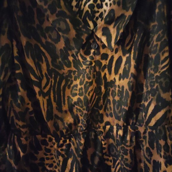 Animal print top - Picture 3 of 6